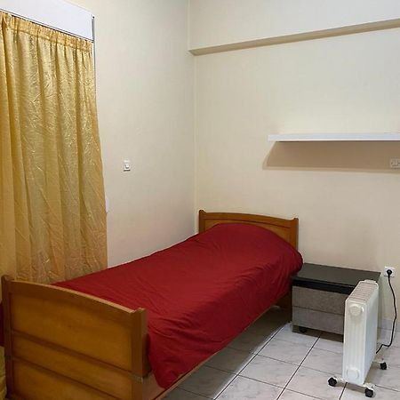 Kalamaki Apartments Атина Екстериор снимка